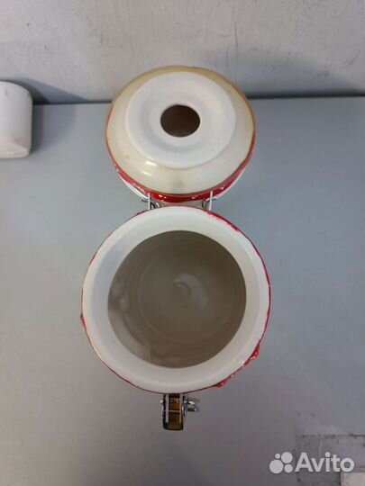 Банка для сыпучих продуктов Olvia