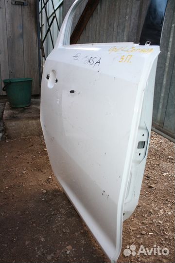 Opel Corsa D Дверь задняя правая