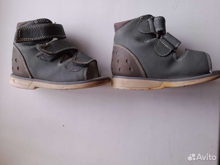 Ортопедическая обувь для мальчиков б/у