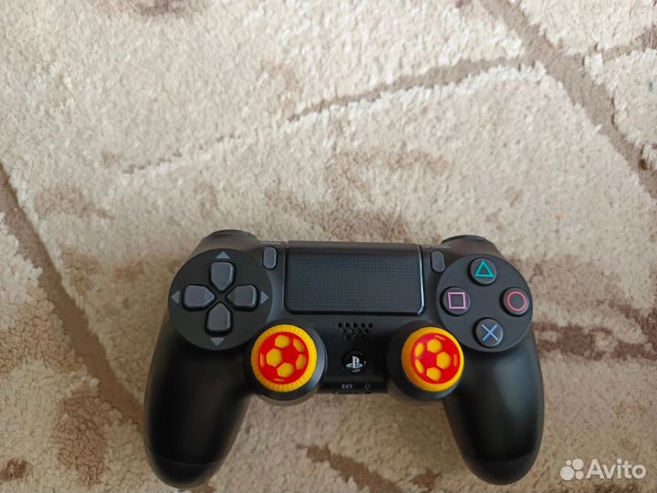 Геймпад sony dualshock 4 v2