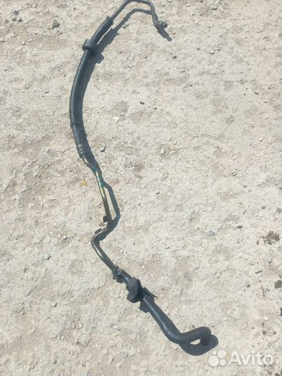 Трубка Гура Mercedes benz w220