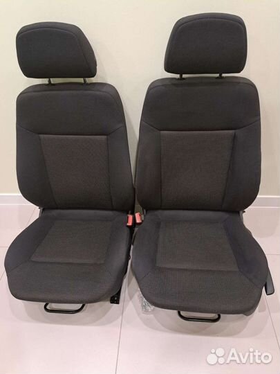 Опель астра h Продаю сидения