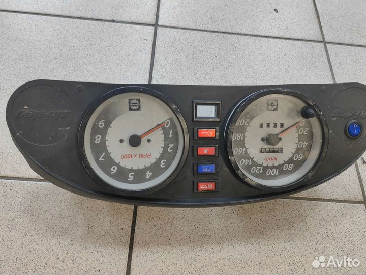 Панель приборов BRP Grand Touring 500