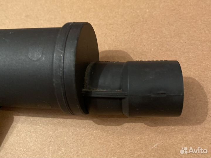 Трубка картерных газов Mercedes m120