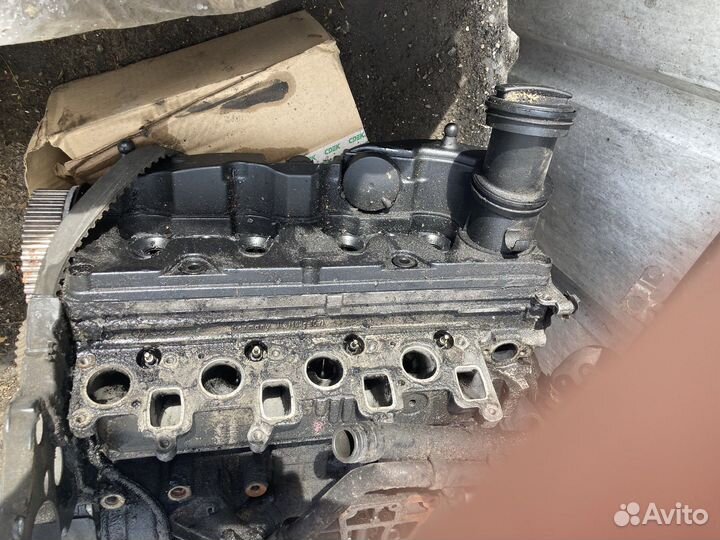 Двигатель Multivan 2.0 bi-turbo 2013 год