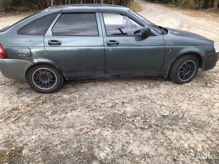 LADA Priora 1.6 МТ, 2011, битый, 150 000 км