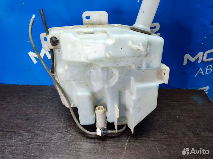 Бачок омывателя лобового стекла Mitsubishi ASX