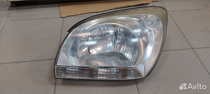 Левая фара kia sportage 2
