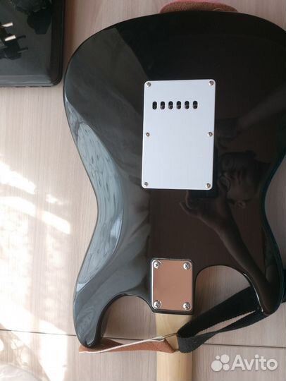 Электрогитара с комбиком