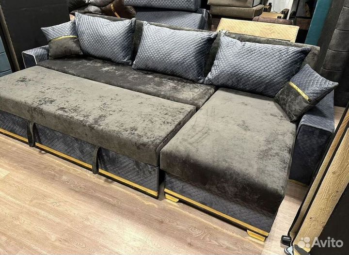 Диван угловой раскладной в наличии