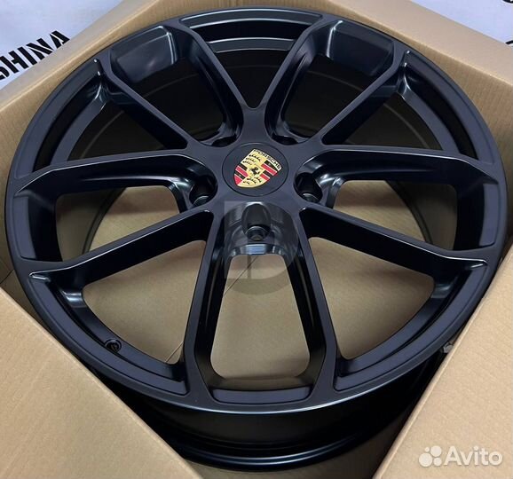 Диски на Porsche Cayenne 3 / Coupe R20