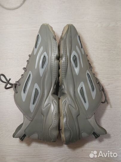 Кроссовки adidas ozweego celox