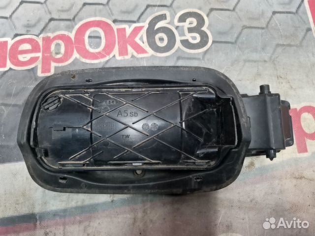 Лючок бензобака Audi A5