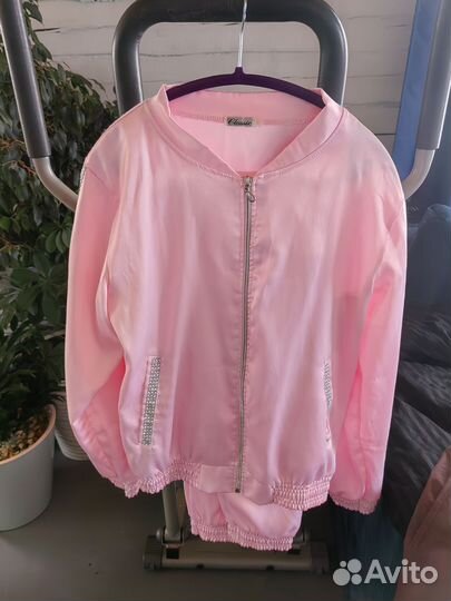 Костюм женский