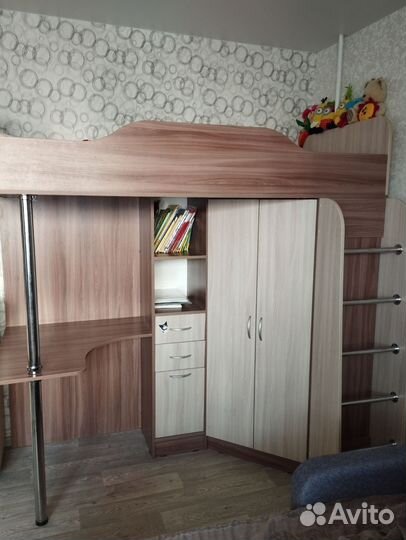 Двухъярусная кровать бу