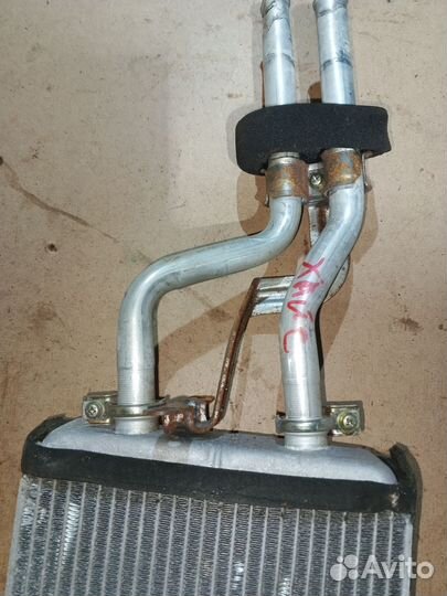 Радиатор отопителя Toyota Hiace 1999г дельфин