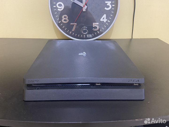 Sony PlayStation 4 Slim 1 TB