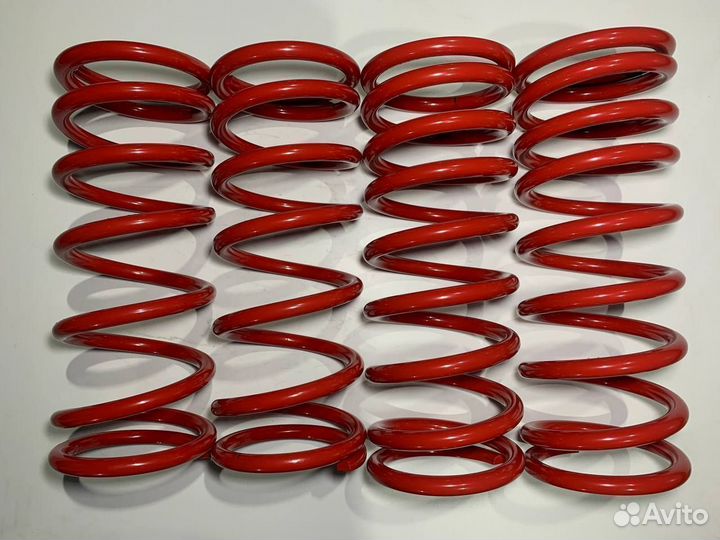 Комплект пружин на Land Rover Defender 90