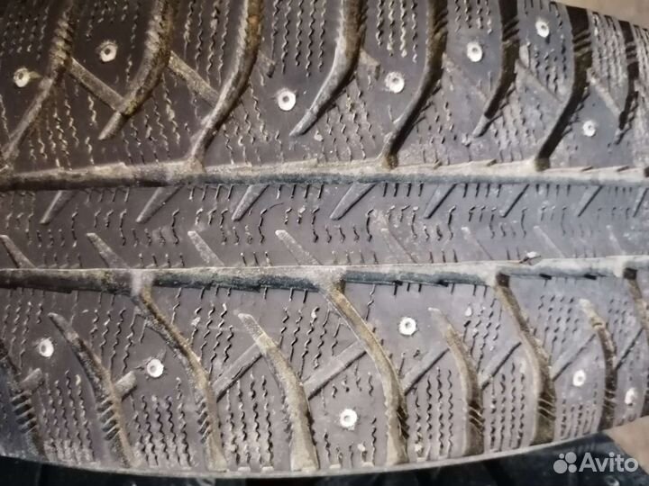 Bridgestone Ice Cruiser 7000 185/65 R15