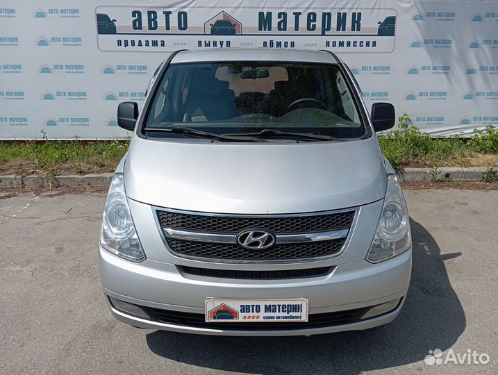 Hyundai Grand Starex 2.5 AT, 2010, 230 000 км