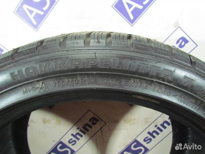 Nokian Tyres Hakkapeliitta 7 255/40 R19 117D