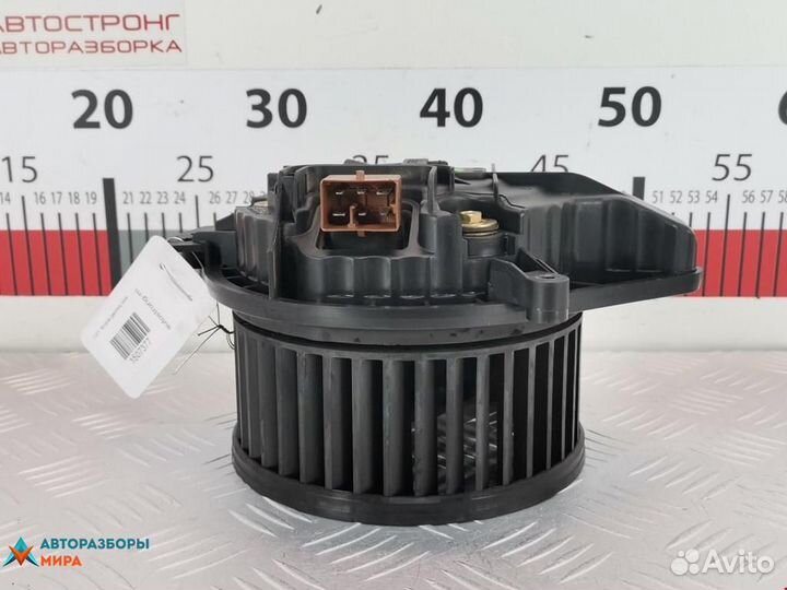 Моторчик печки Volkswagen Passat B5 рест. 2001