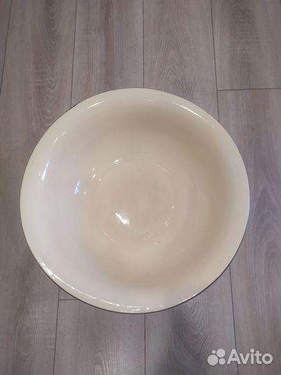 Эмалированный таз