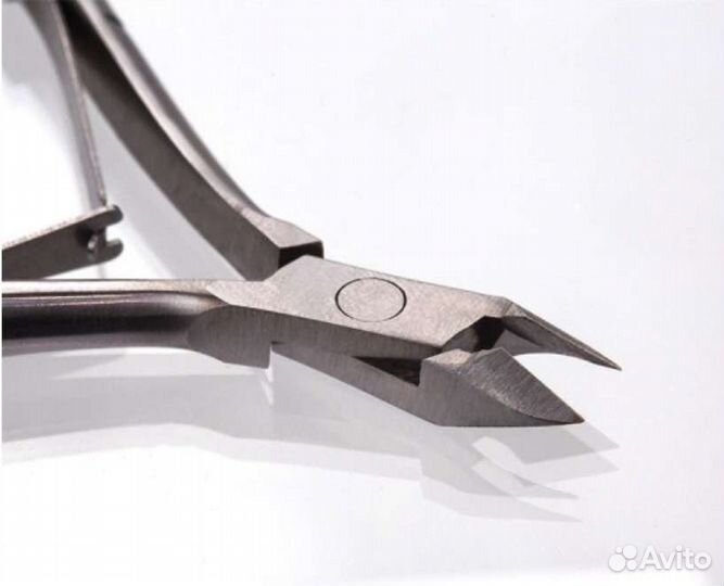 Кусачки для кутикулы