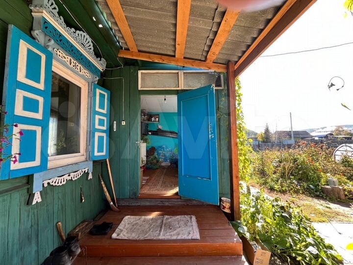 Дом 28,4 м² на участке 14,7 сот.