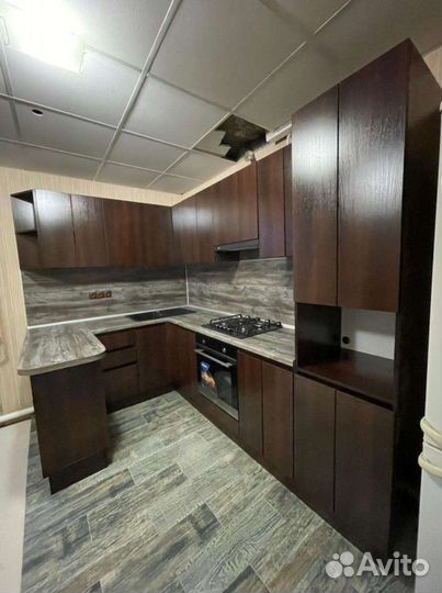 Кухонный гарнитур 