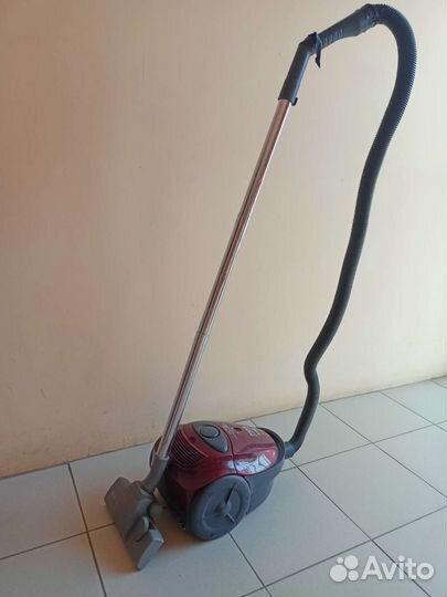 Пылесос LG Storm Extra 1300W