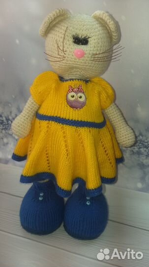 Вязанные кошечки.Ручная работа