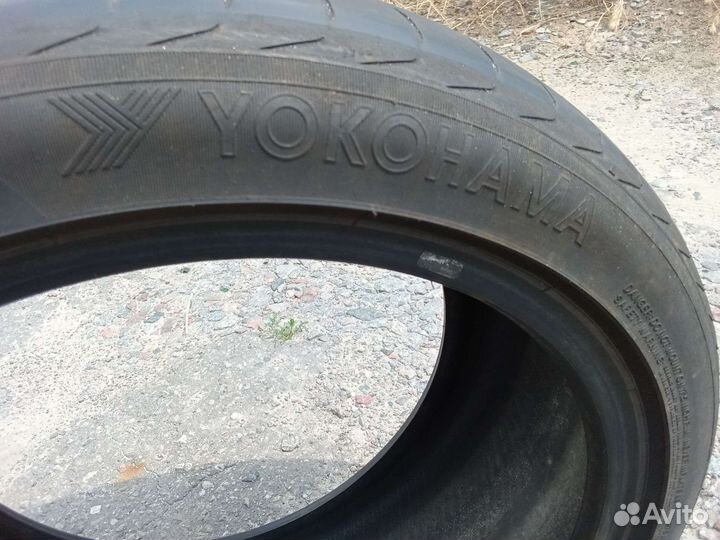 Yokohama Advan Sport V105 245/40 R17 91W