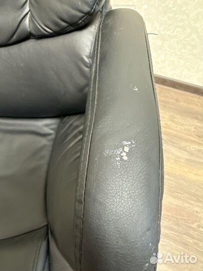 Компьютерное кресло