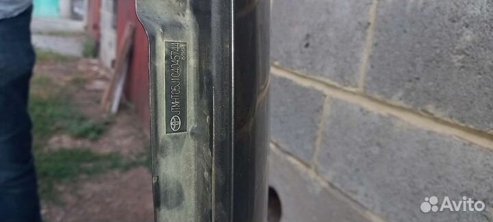 Крыло переднее toyota Land cruiser 200, 2011 г.в