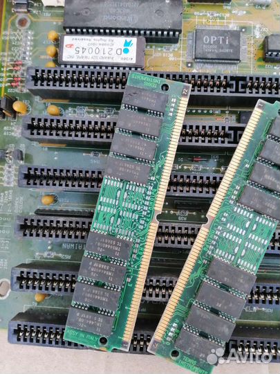 Материнская плата