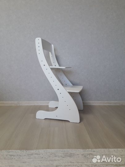 Детский растущий стул. Новый