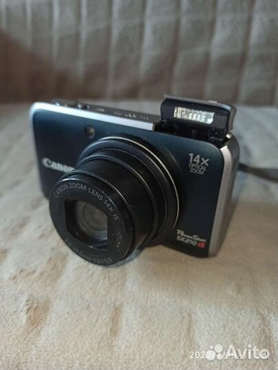 Фотоаппарат Canon PowerShot SX210 IS