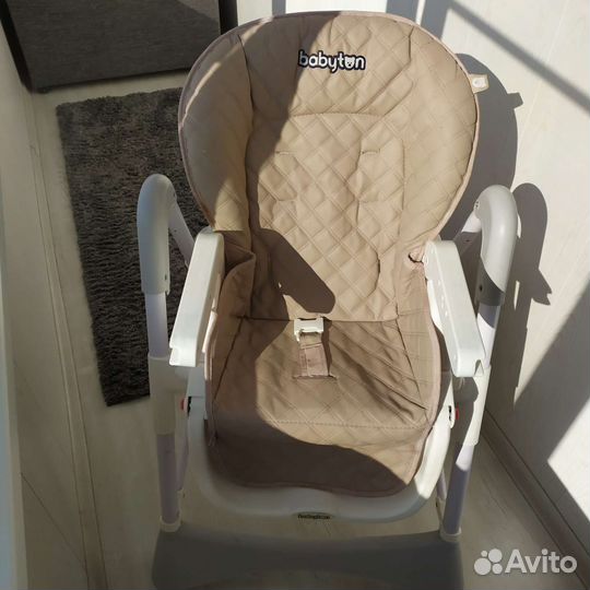 Кресло для кормления babyton