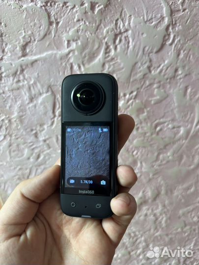 Insta 360 one x3