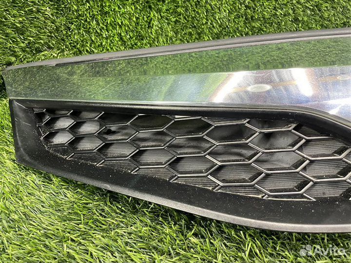 Решетка радиатора передняя Subaru Trezia NSP120X