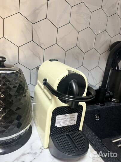 Кофемашина капсульная nespresso