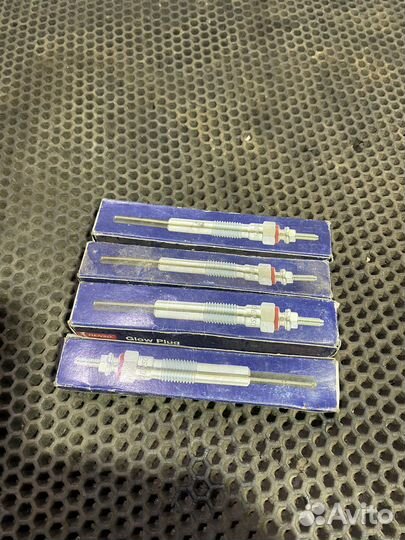 Свеча накала Denso DG-176