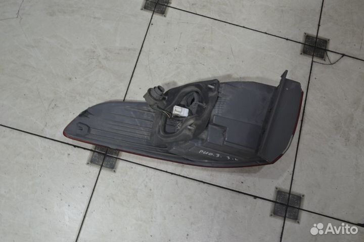 Фонарь задний левый Kia Rio 3