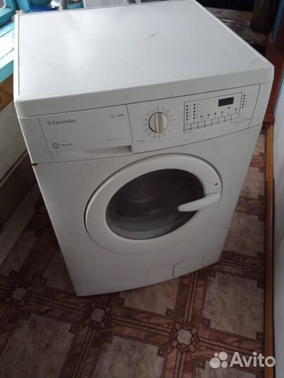Стиральная машина Electrolux на запчасти