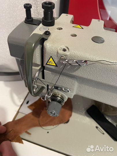 Швейная машинка для кожи