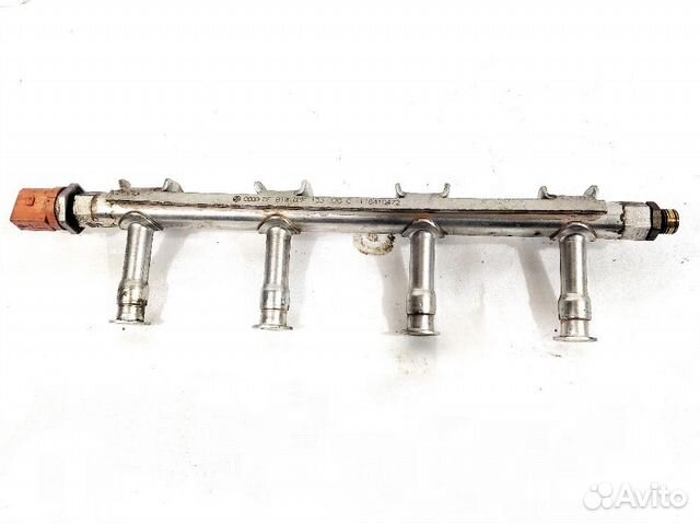 Топливная рампа 1.2 TSI CBZ VW Golf VI