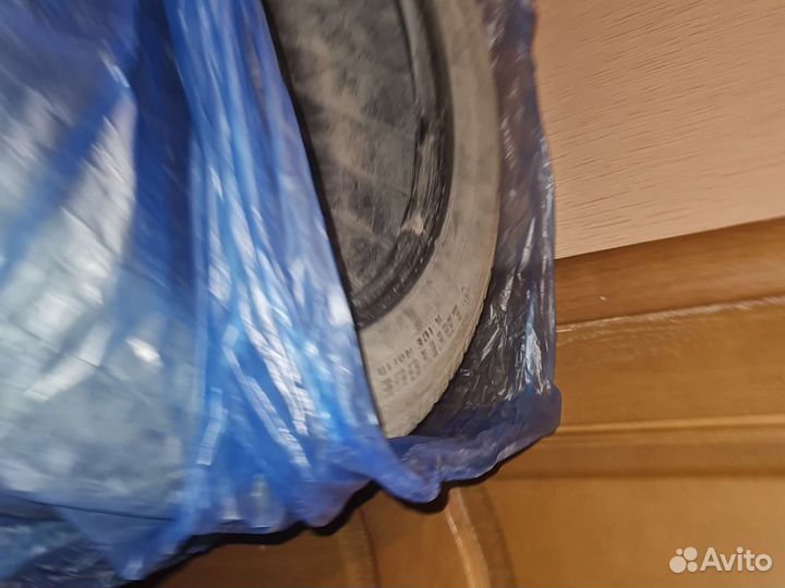 Michelin Latitude X-Ice North 235/55 R17 99T