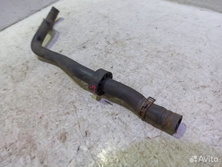 Патрубок системы охлаждения