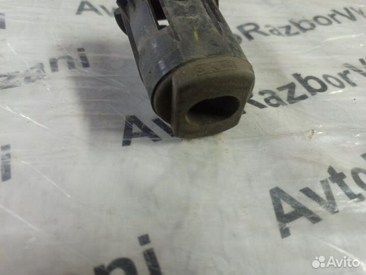 Крепление радиатора Mazda 3 Bl BL Z6 1.6 2011